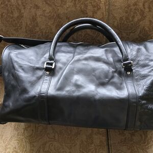 Elegant Black Unisex Leather Duffel Bag 18"W/12"H/Bottom 20"L.